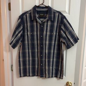 Eddie Bauer Blue and White Casual Button Down Shirt NWOT